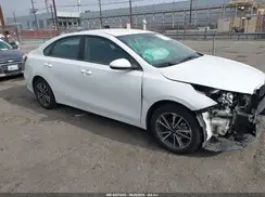 3KPF24AD8NE440088 2022 KIA FORTE