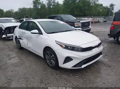 3KPF24AD8NE440639 2022 KIA FORTE