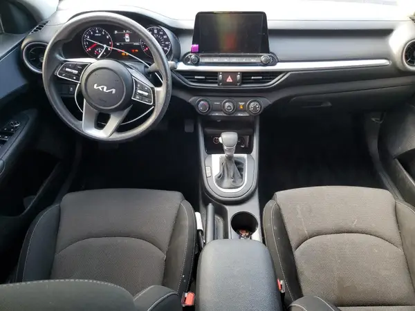 3KPF24AD8NE440642 2022 KIA FORTE - Image 8