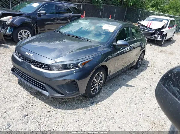 3KPF24AD8NE441192 2022 KIA FORTE - Image 2