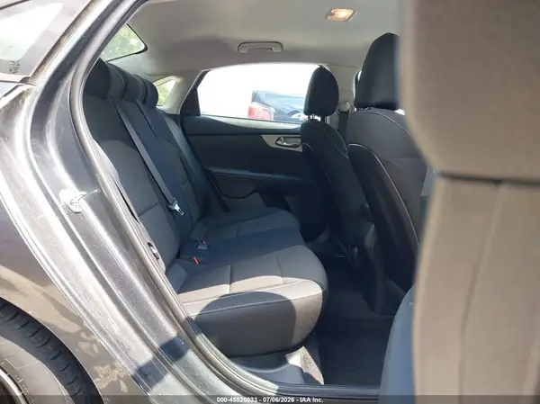 3KPF24AD8NE441192 2022 KIA FORTE - Image 8