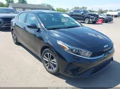 3KPF24AD8NE442701 2022 KIA FORTE