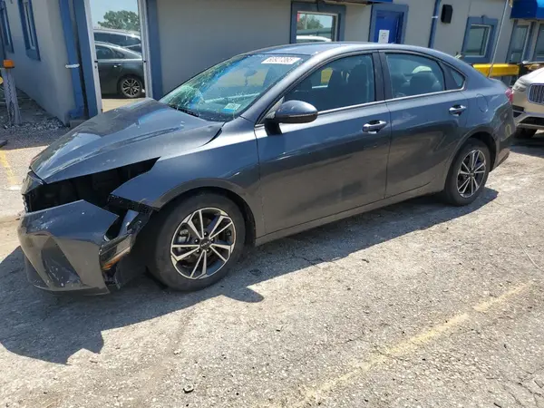3KPF24AD8NE445968 2022 KIA FORTE - Image 1