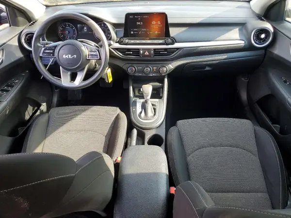 3KPF24AD8NE446232 2022 KIA FORTE - Image 8