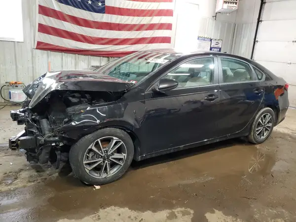 3KPF24AD8NE449700 2022 KIA FORTE - Image 1