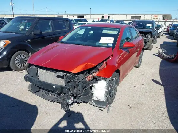 3KPF24AD8NE451334 2022 KIA FORTE - Image 2