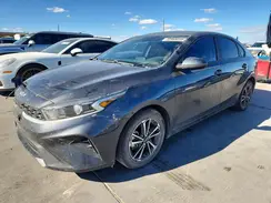 3KPF24AD8NE460163 2022 KIA FORTE
