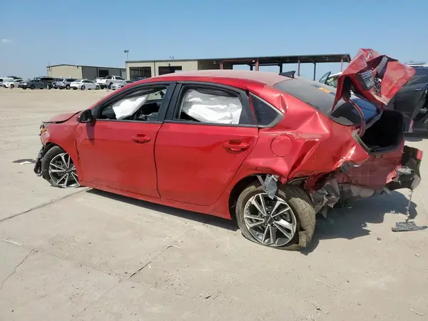 3KPF24AD8NE460308 2022 KIA FORTE - Image 2