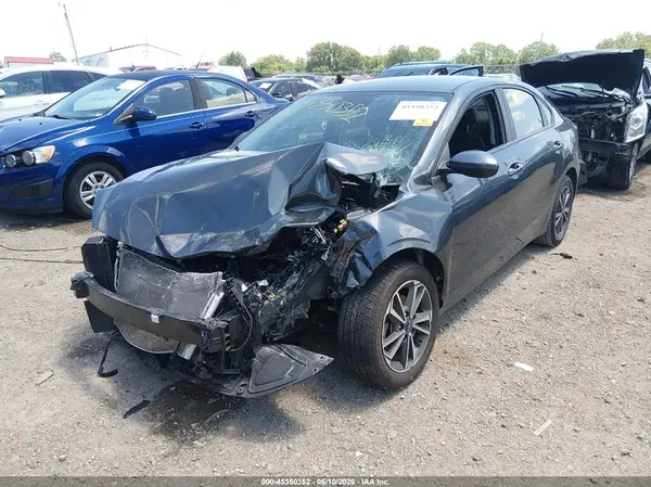 3KPF24AD8NE461233 2022 KIA FORTE - Image 2