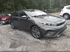 3KPF24AD8NE462673 2022 KIA FORTE