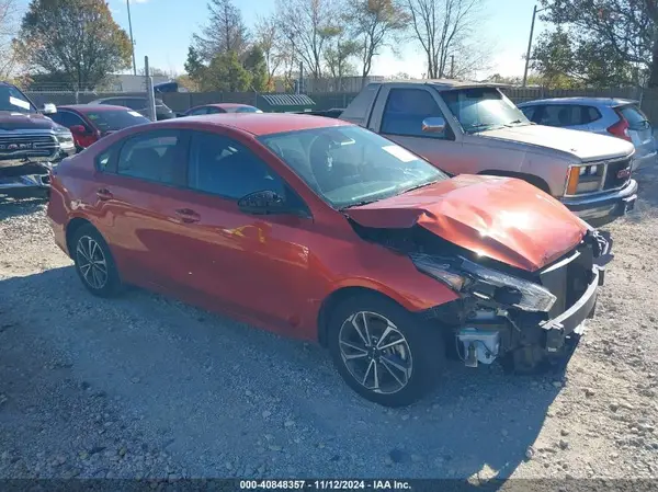 3KPF24AD8NE462740 2022 KIA FORTE - Image 1