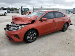 3KPF24AD8NE463984 2022 KIA FORTE