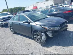 3KPF24AD8NE464195 2022 KIA FORTE