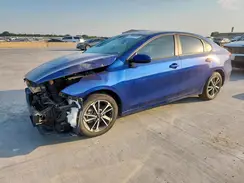 3KPF24AD8NE464228 2022 KIA FORTE