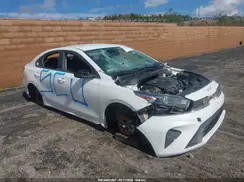 3KPF24AD8NE465623 2022 KIA FORTE