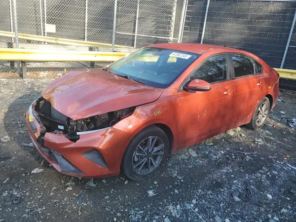 3KPF24AD8NE467713 2022 KIA FORTE - Image 1