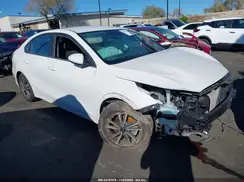 3KPF24AD8NE474371 2022 KIA FORTE