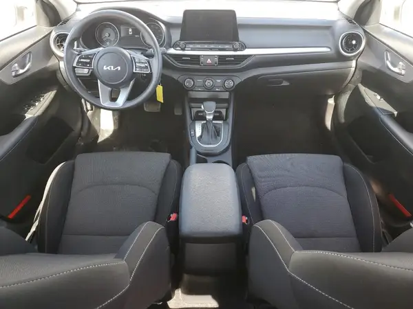 3KPF24AD8NE475522 2022 KIA FORTE - Image 8