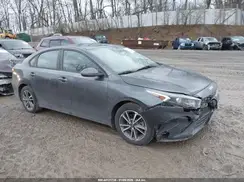 3KPF24AD8NE476427 2022 KIA FORTE