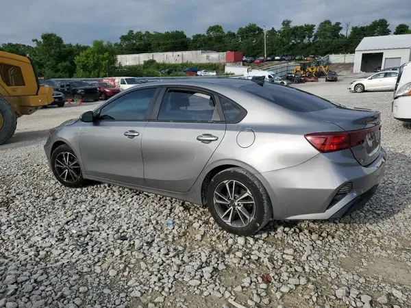 3KPF24AD8NE481840 2022 KIA FORTE - Image 2