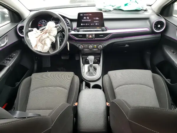 3KPF24AD8NE482115 2022 KIA FORTE - Image 8