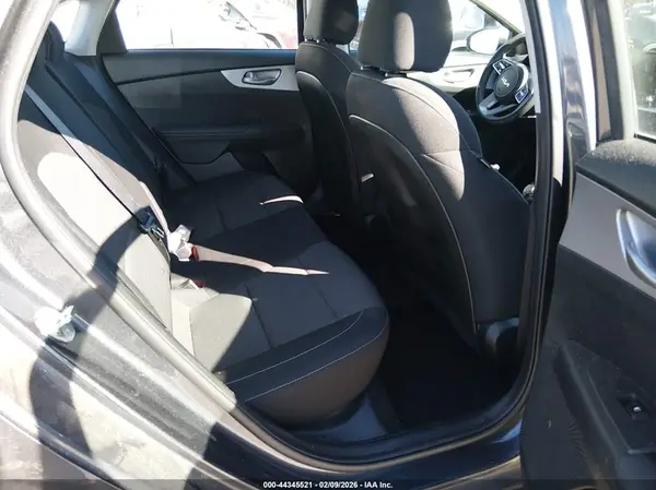 3KPF24AD8NE483510 2022 KIA FORTE - Image 8