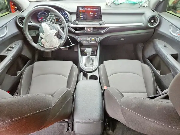 3KPF24AD8NE490375 2022 KIA FORTE - Image 8