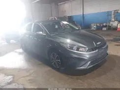 3KPF24AD8NE495494 2022 KIA FORTE