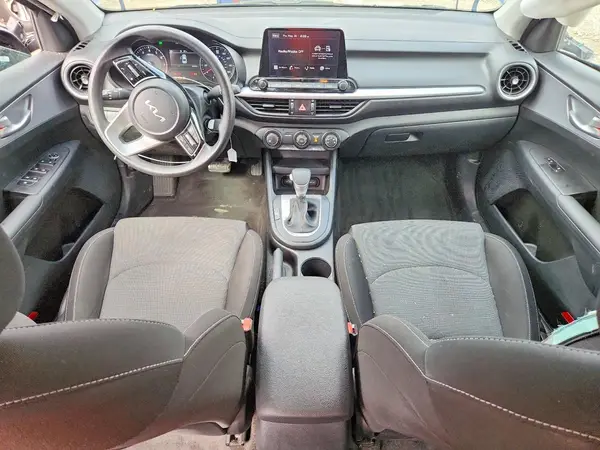 3KPF24AD8NE497620 2022 KIA FORTE - Image 8