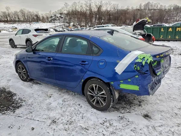 3KPF24AD8NE500712 2022 KIA FORTE - Image 2