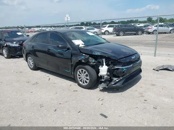 3KPF24AD8NE501049 2022 KIA FORTE - Image 1