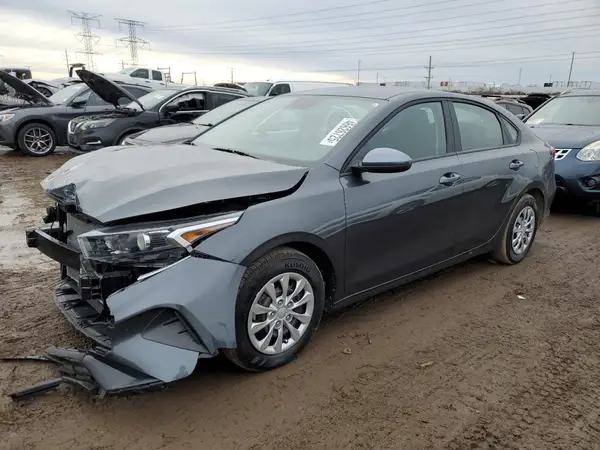 3KPF24AD8NE503366 2022 KIA FORTE - Image 1