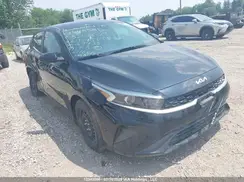 3KPF24AD8NE520507 2022 KIA FORTE
