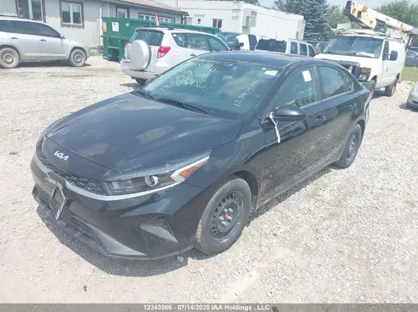 3KPF24AD8NE520507 2022 KIA FORTE - Image 2