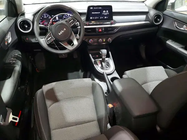 3KPF24AD8PE505248 2023 KIA FORTE - Image 8