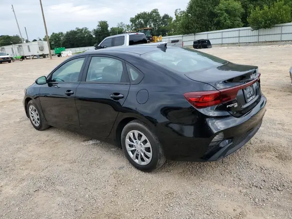 3KPF24AD8PE508201 2023 KIA FORTE - Image 2