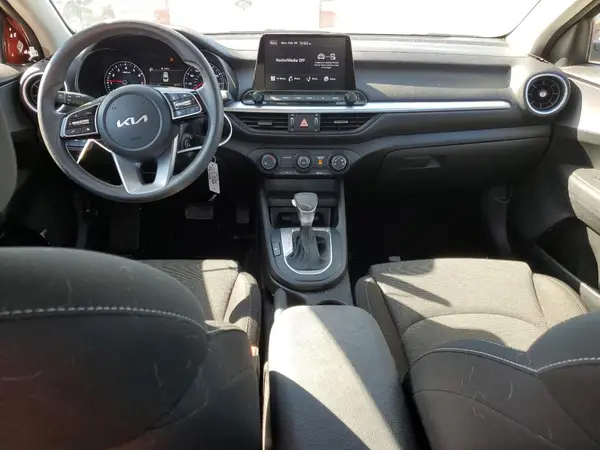 3KPF24AD8PE509901 2023 KIA FORTE - Image 8
