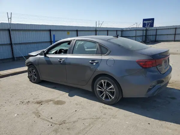 3KPF24AD8PE511423 2023 KIA FORTE - Image 2