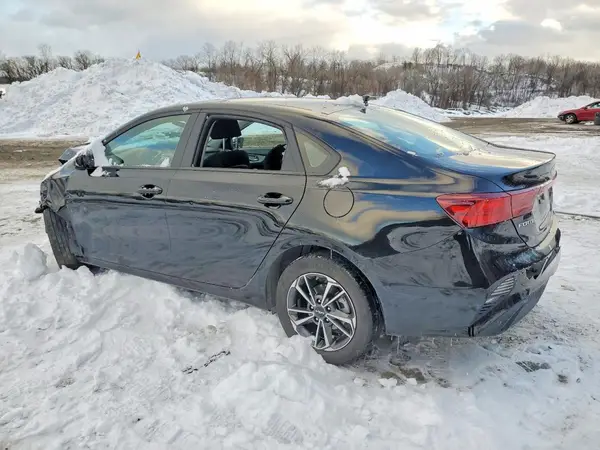 3KPF24AD8PE523782 2023 KIA FORTE - Image 2