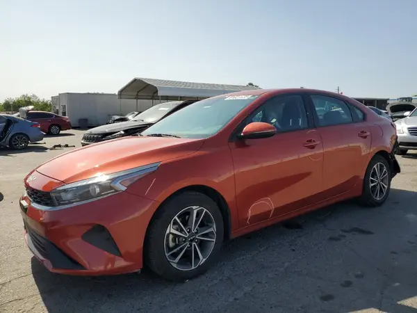 3KPF24AD8PE526567 2023 KIA FORTE - Image 1