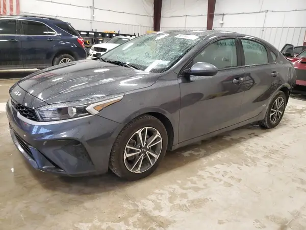 3KPF24AD8PE526858 2023 KIA FORTE - Image 1