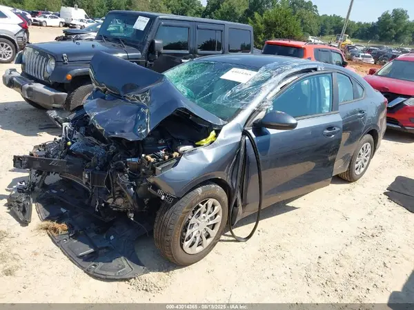 3KPF24AD8PE537567 2023 KIA FORTE - Image 2