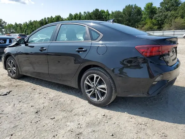 3KPF24AD8PE541666 2023 KIA FORTE - Image 2