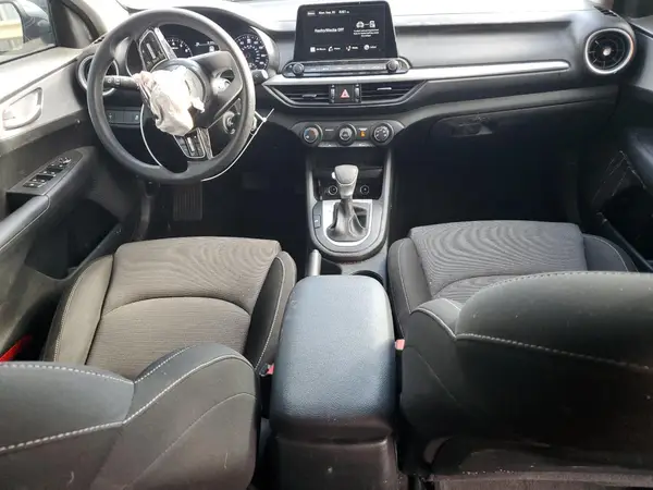 3KPF24AD8PE544180 2023 KIA FORTE - Image 8