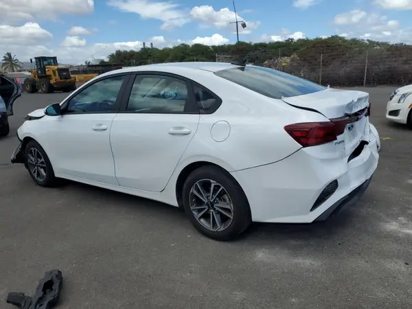 3KPF24AD8PE544647 2023 KIA FORTE - Image 2