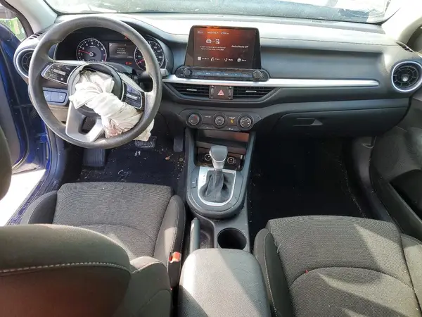 3KPF24AD8PE548715 2023 KIA FORTE - Image 8