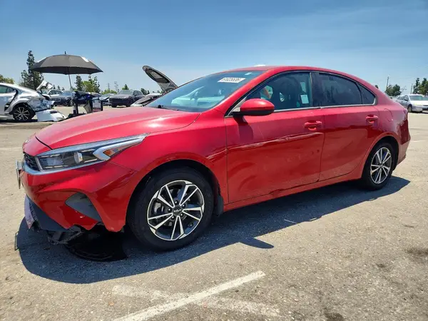 3KPF24AD8PE550125 2023 KIA FORTE - Image 1