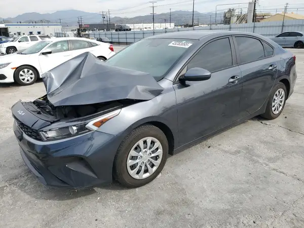 3KPF24AD8PE550657 2023 KIA FORTE - Image 1