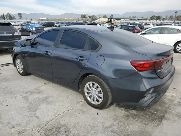 3KPF24AD8PE550657 2023 KIA FORTE - Image 2