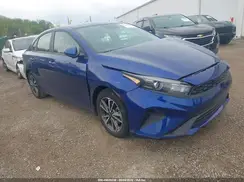 3KPF24AD8PE551405 2023 KIA FORTE